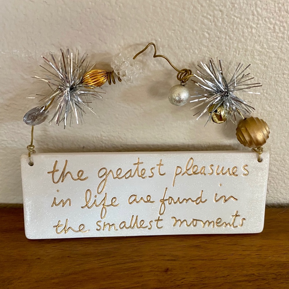 EUC! Dept 56 Hanging Sign